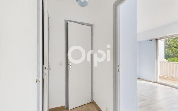 Appartement à vendre    2 pièces • 41 m2 Mandelieu-la-Napoule