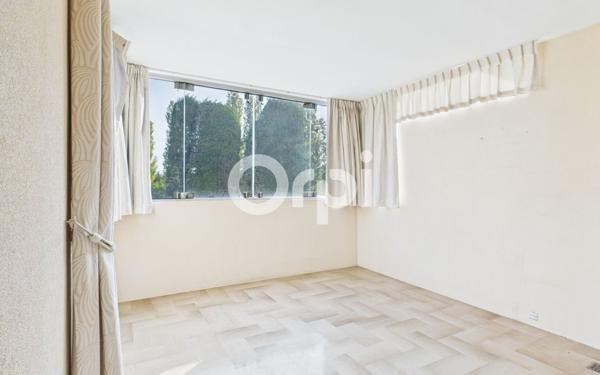 Appartement à vendre    2 pièces • 41 m2 Mandelieu-la-Napoule