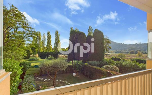 Appartement à vendre    2 pièces • 41 m2 Mandelieu-la-Napoule