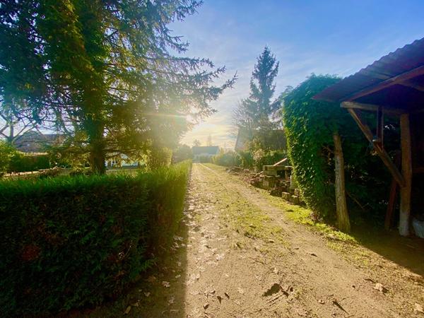 Maison Sandillon 5pièce(s) 1300 m2 De terrain environ.