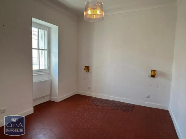 Local professionnel à louer 54.56m²