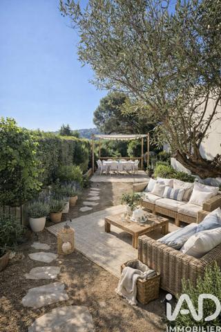 Maison à vendre 5 pièces 132 m² Sainte-Maxime