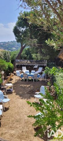 Maison à vendre 5 pièces 132 m² Sainte-Maxime