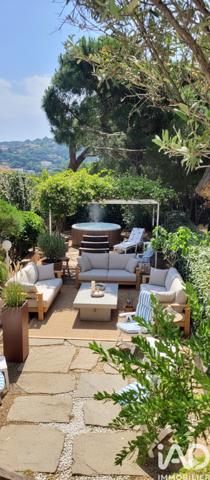 Maison à vendre 5 pièces 132 m² Sainte-Maxime