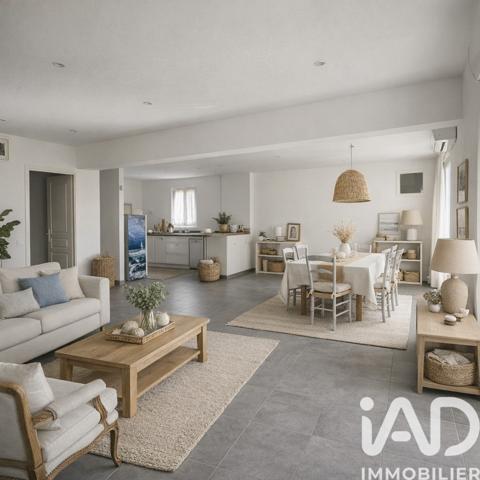 Maison à vendre 5 pièces 132 m² Sainte-Maxime