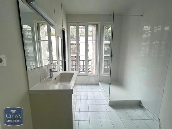 Appartement à louer 4 pièces 80.75m²