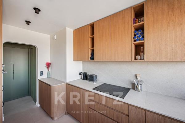 Appartement d'architecte vue Paris