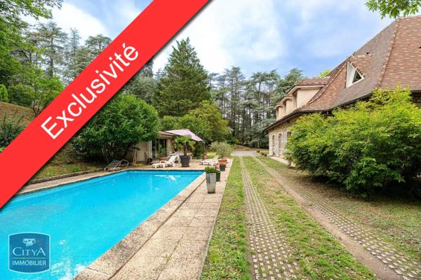 Maison à vendre 10 pièces 360m²