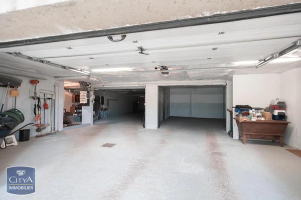 Maison à vendre 10 pièces 360m²