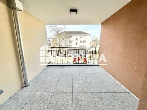 Location Appartement 2 pièces 42.6 m² - 6 RUELLE DU CHATEAU Metz 57000
