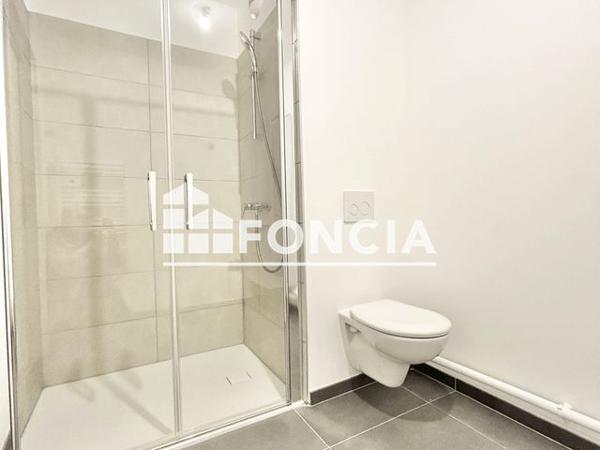 Location Appartement 2 pièces 42.6 m² - 6 RUELLE DU CHATEAU Metz 57000