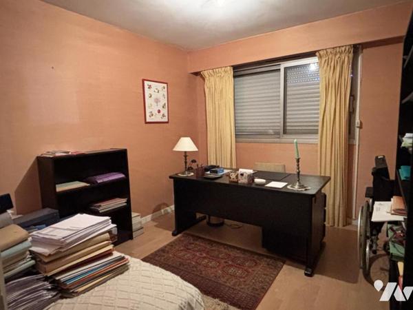 LILLE ST MAUR appartement Type 4 + garage et cave 