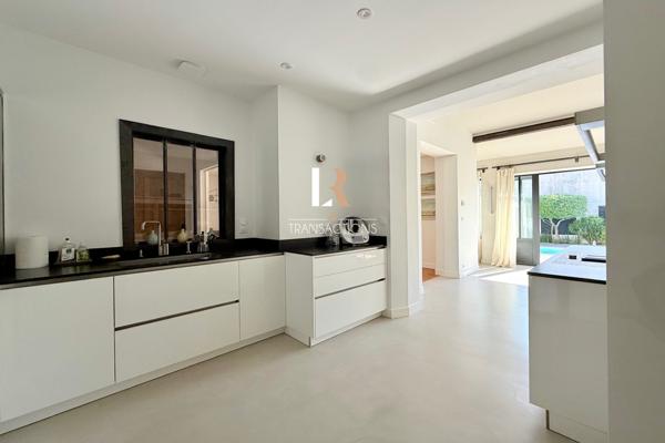 La Rochelle (17000) La Genette - Rare et unique sur le marché - Maison de plain-pied avec garage et piscine