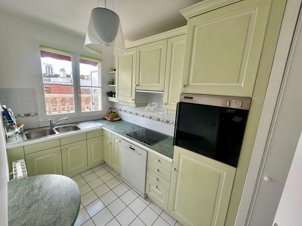 Appartement Poissy 2 pièce(s) 52 m2 €289 000 ** - Référence 8957