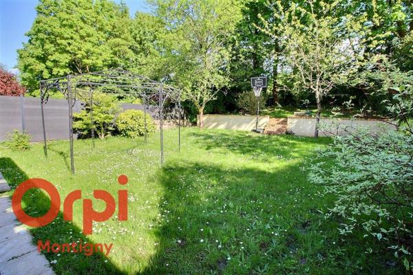 Maison à vendre    6 pièces • 126 m2 Montigny-le-Bretonneux