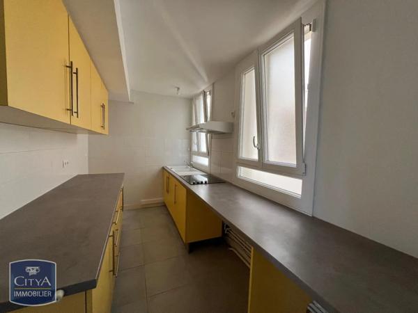 Appartement à louer 3 pièces 106.55m² Pau (64000)