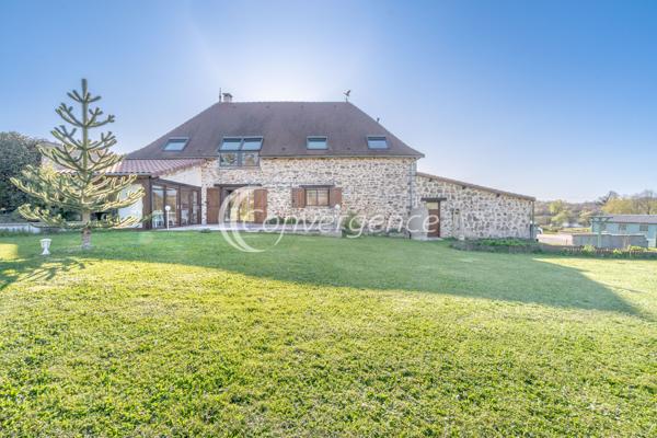 Maison
                                                                                                                                                                                                                                                                                                                        6 pièce(s)                                                                                                                                                                                                          4 chambre(s)                                                                                                                                                                                                          276  m²