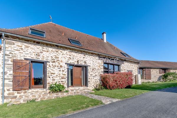 Maison
                                                                                                                                                                                                                                                                                                                        6 pièce(s)                                                                                                                                                                                                          4 chambre(s)                                                                                                                                                                                                          276  m²