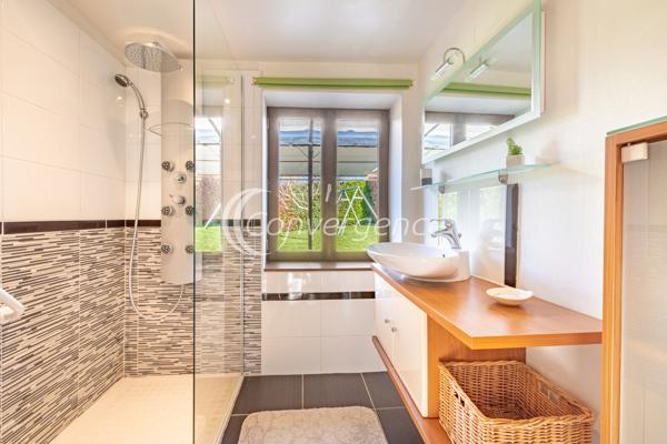 Maison
                                                                                                                                                                                                                                                                                                                        6 pièce(s)                                                                                                                                                                                                          4 chambre(s)                                                                                                                                                                                                          276  m²