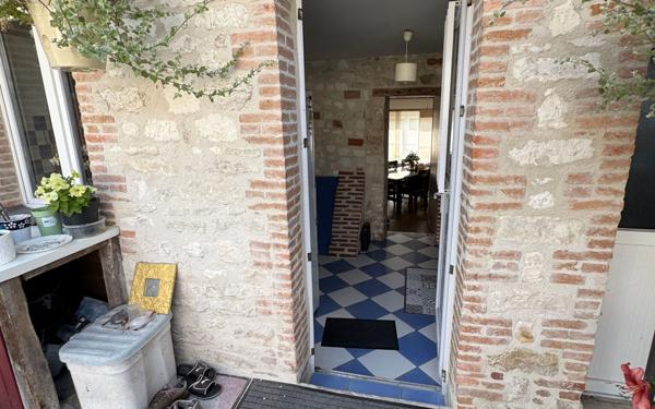 Maison à vendre    5 pièces • 145 m2 Marchais