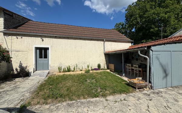 Maison à vendre    5 pièces • 145 m2 Marchais