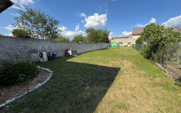 Maison à vendre    5 pièces • 145 m2 Marchais