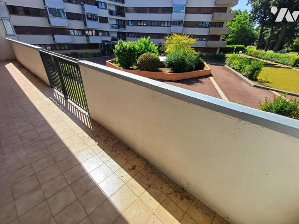 AMIENS, proche Hotoie : Appartement au 1er étage avec ascenseur, 86 m2, cave, garage