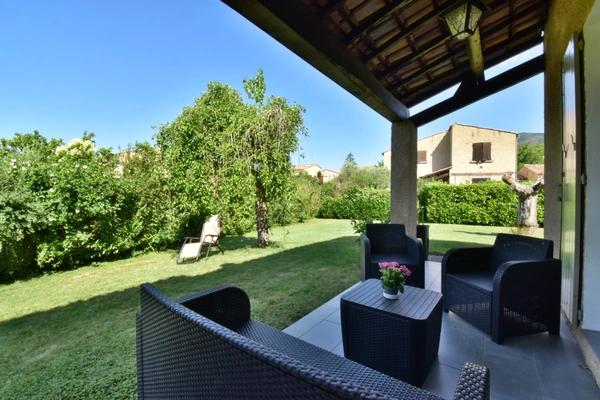 Digne-les-Bains (04)- Secteur résidentiel des Sieyes – La villa familiale où il ne reste plus qu'à poser vos valises