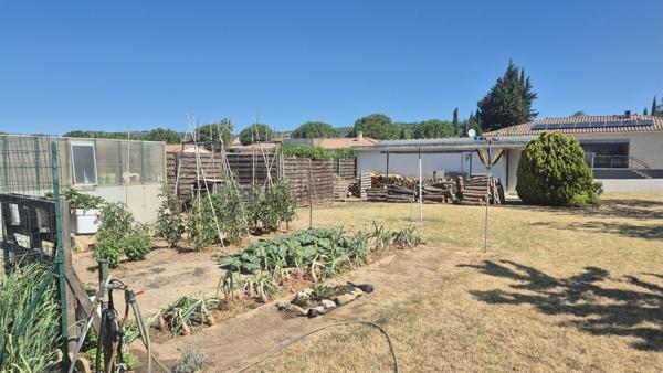 Vente en nue propriété, 137m², 3 chambres, garage, parcelle de 2034m², Mobil home