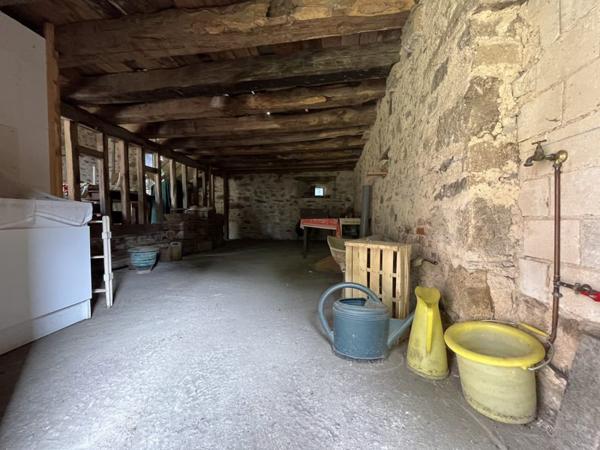 Grange à vendre |  Les Cars |  3 pièces
