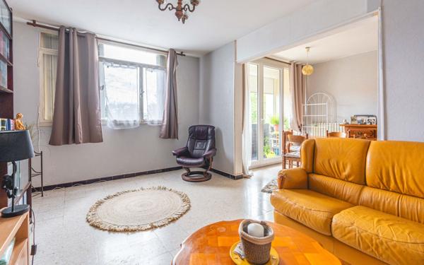 Appartement à vendre    3 pièces • 71 m2 Pertuis