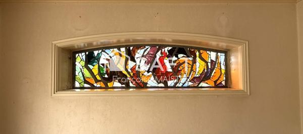 Villa sur sous-sol complet avec piscine, 5 chambres