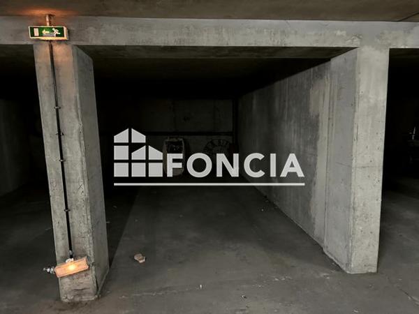 À vendre Appartement 2 pièces 49 m² - Paris 75018