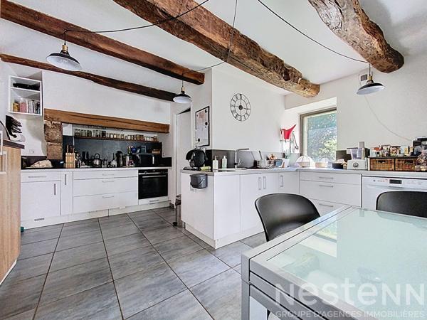 Longère 11 pièces avec dépendances