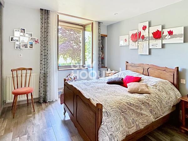 MAISON À VENDRE DE 6 PIÈCES DE 158,75 M²