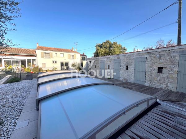 Maison à Vérines - Grandes Dépendances - Un véritable coup de coeur !