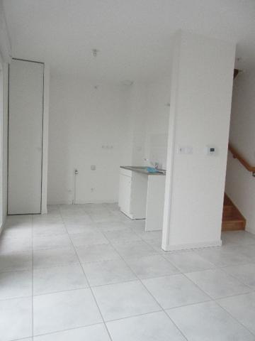 Maison Carquefou Bourg avec locataire en place 4 pièce(s) 75,82 m2