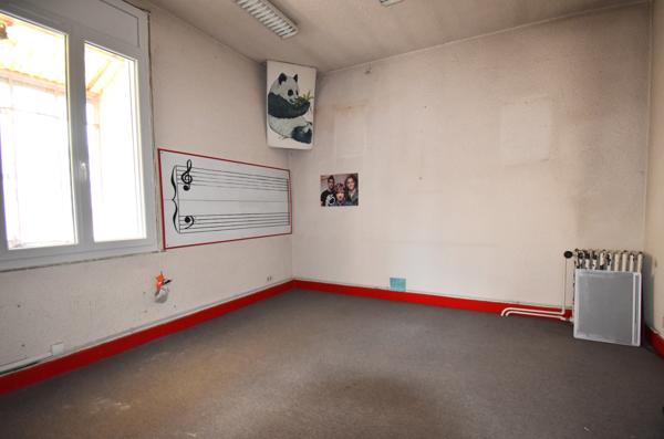 Local Commercial 7 pièces - 118 m² Exclusivité efficity