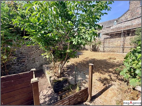 Appartement à DOL-DE-BRETAGNE, 35120 - 5 pièces 138m²