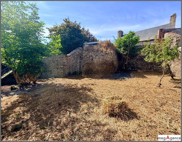 Appartement à DOL-DE-BRETAGNE, 35120 - 5 pièces 138m²