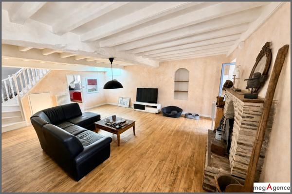 Appartement à DOL-DE-BRETAGNE, 35120 - 5 pièces 138m²