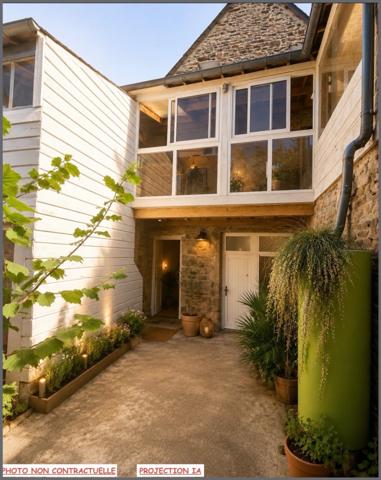 Appartement à DOL-DE-BRETAGNE, 35120 - 5 pièces 138m²