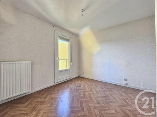 Appartement F5 à vendre  5 pièces - 91,30 m2 COMPIEGNE - 60