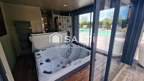 Propriété contemporaine d'exception avec piscine, pool-house, jacuzzi et appartement indépendant  - Saint-Vit.