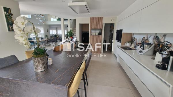 Propriété contemporaine d'exception avec piscine, pool-house, jacuzzi et appartement indépendant  - Saint-Vit.