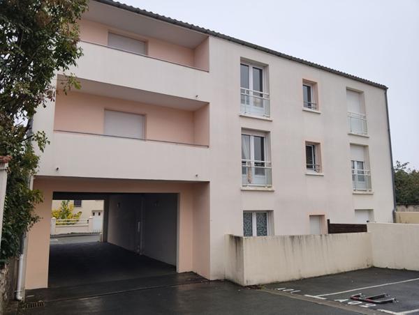 Appartement 1 pièce à vendre La Rochelle - 17000 / Réf: 286LR
