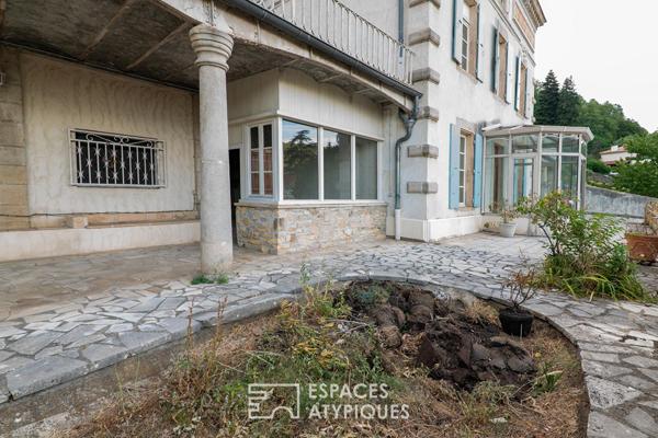 Demeure bourgeoise emblématique de la cité thermale de Vals les Bains