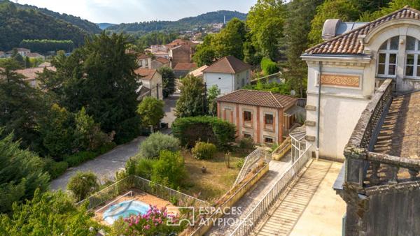 Demeure bourgeoise emblématique de la cité thermale de Vals les Bains