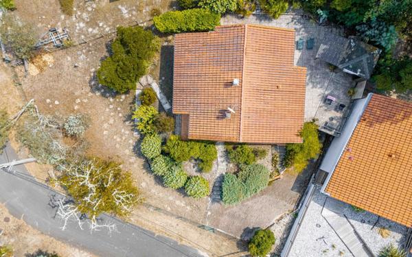 Maison à vendre    4 pièces •  Biscarrosse