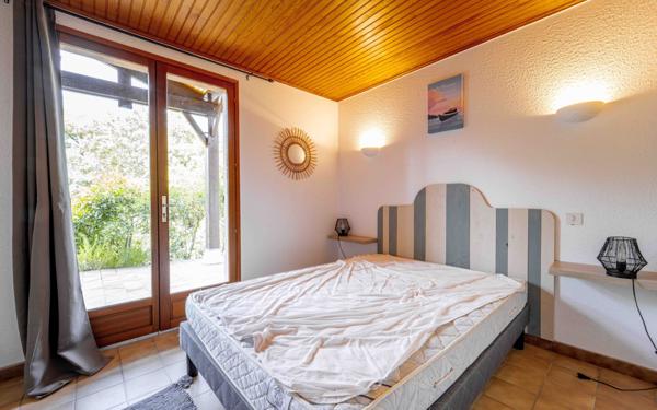 Maison à vendre    4 pièces •  Biscarrosse